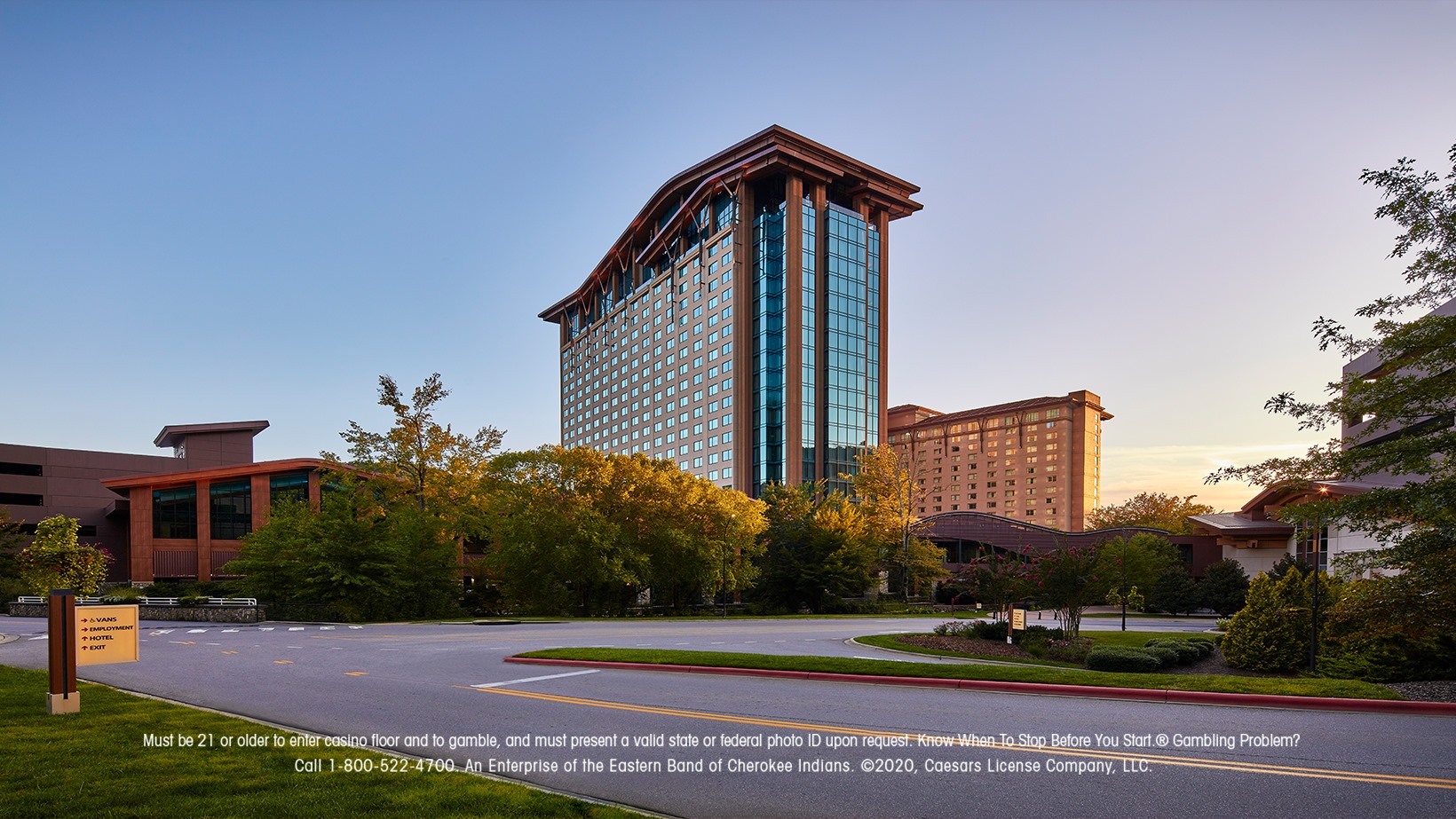 harrahs cherokee casino resort cherokee